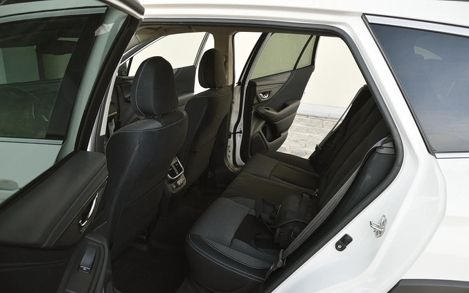 Subaru Outback cena 185000 przebieg: 20000, rok produkcji 2022 z Wąbrzeźno małe 277